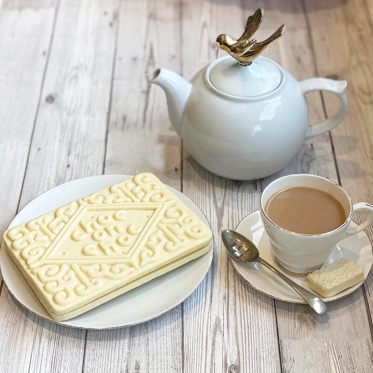 Giant Custard Cream Biscuit Shaped Chocolate - Case Of 6