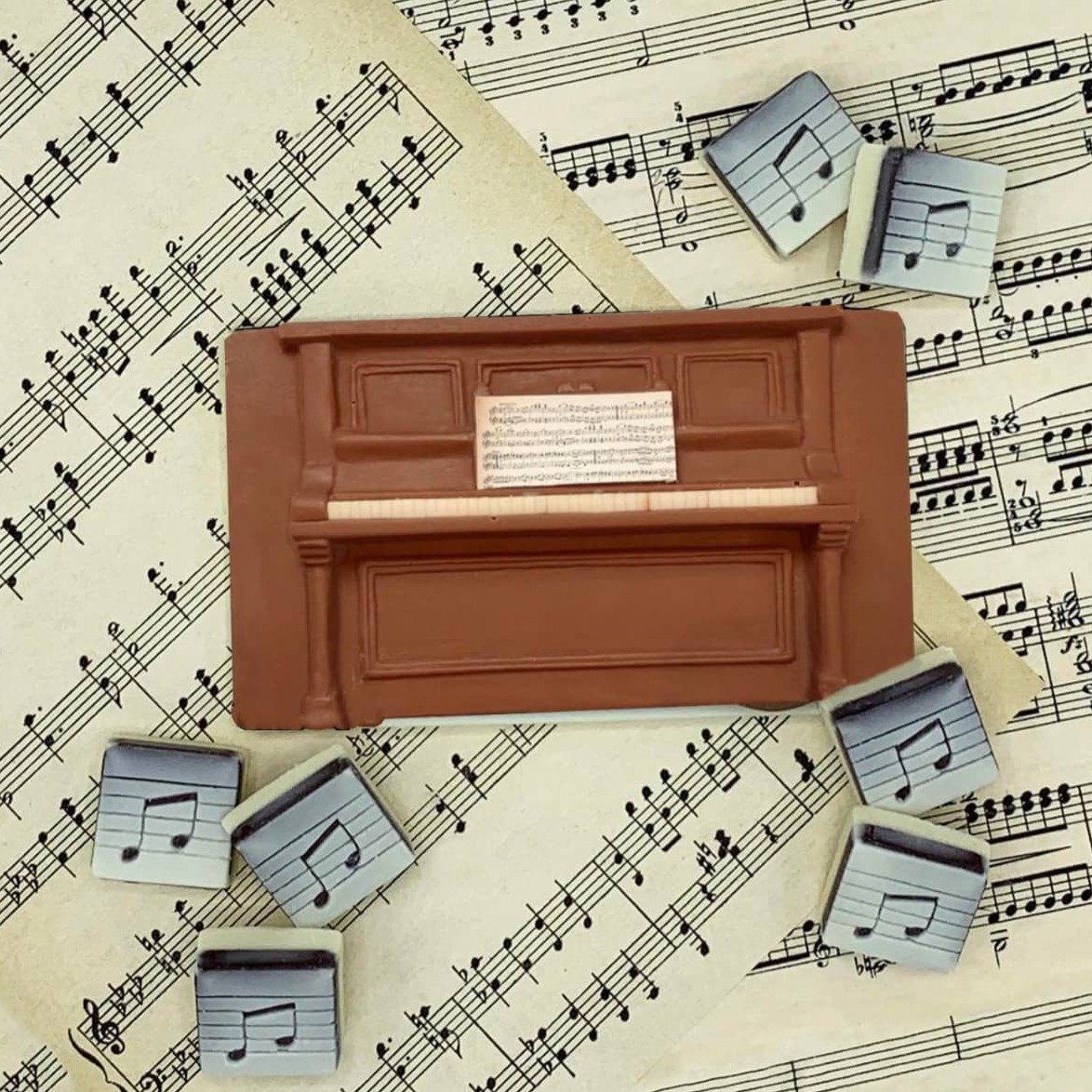 Chocolate Piano - Case Of 6