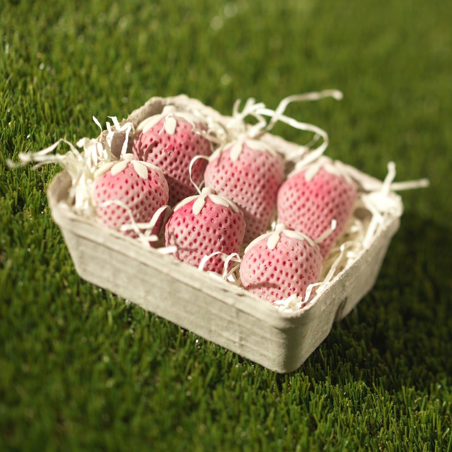 White Chocolate Strawberry Punnet - Case Of 6