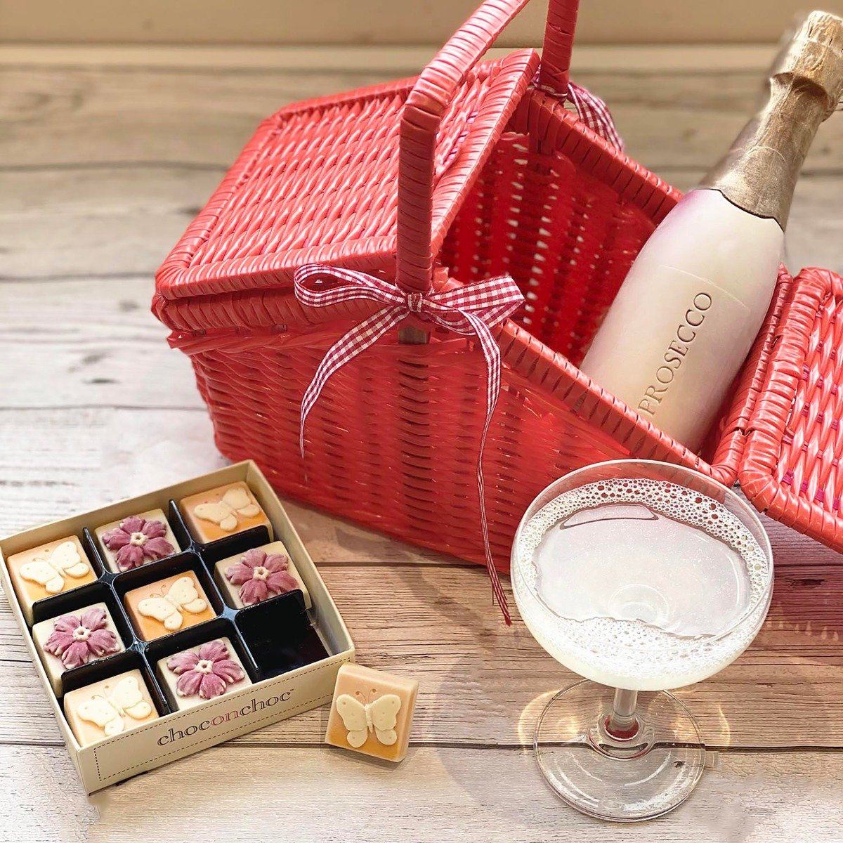 Chocolate Prosecco With Flowers And Butterflies Gift Box - Case Of 6